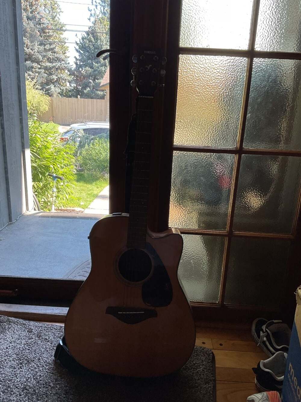 Yamaha FGX700SC Acoustic Electric Guitar